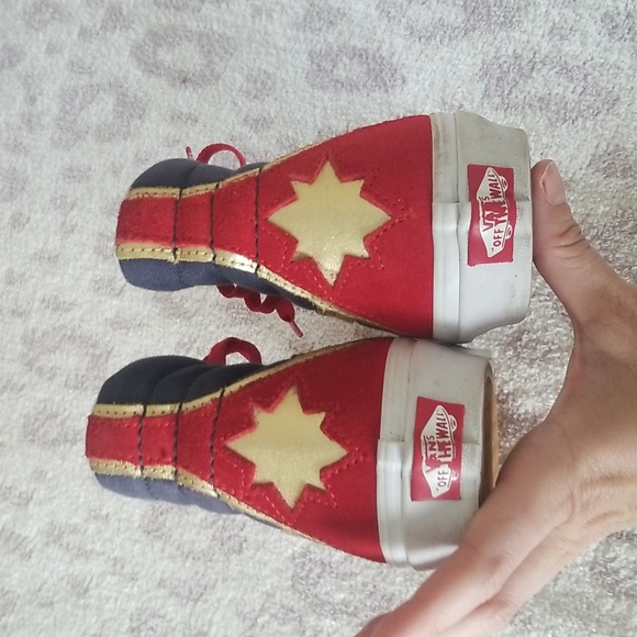 Wonder Woman Vans Marvel High Top Sneakers - Picture 7 of 7